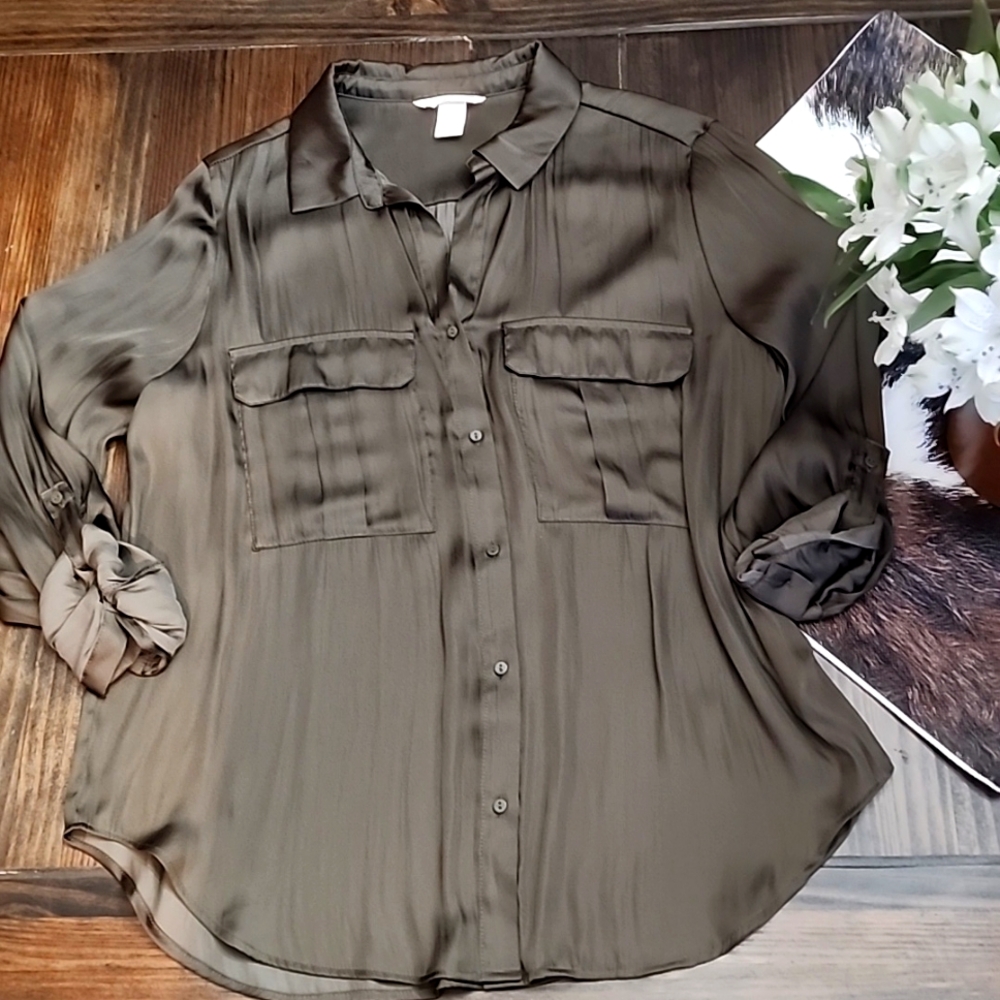 Gorgeous Green HM Blouse